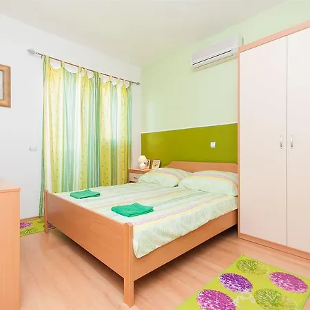 Appartement And Sanja