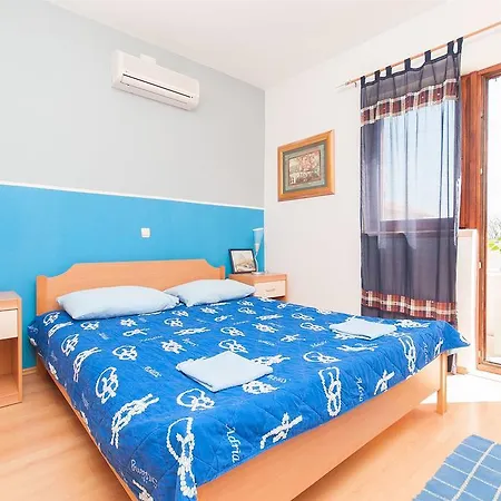 And Sanja Appartement *