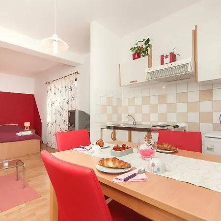 Appartement And Sanja